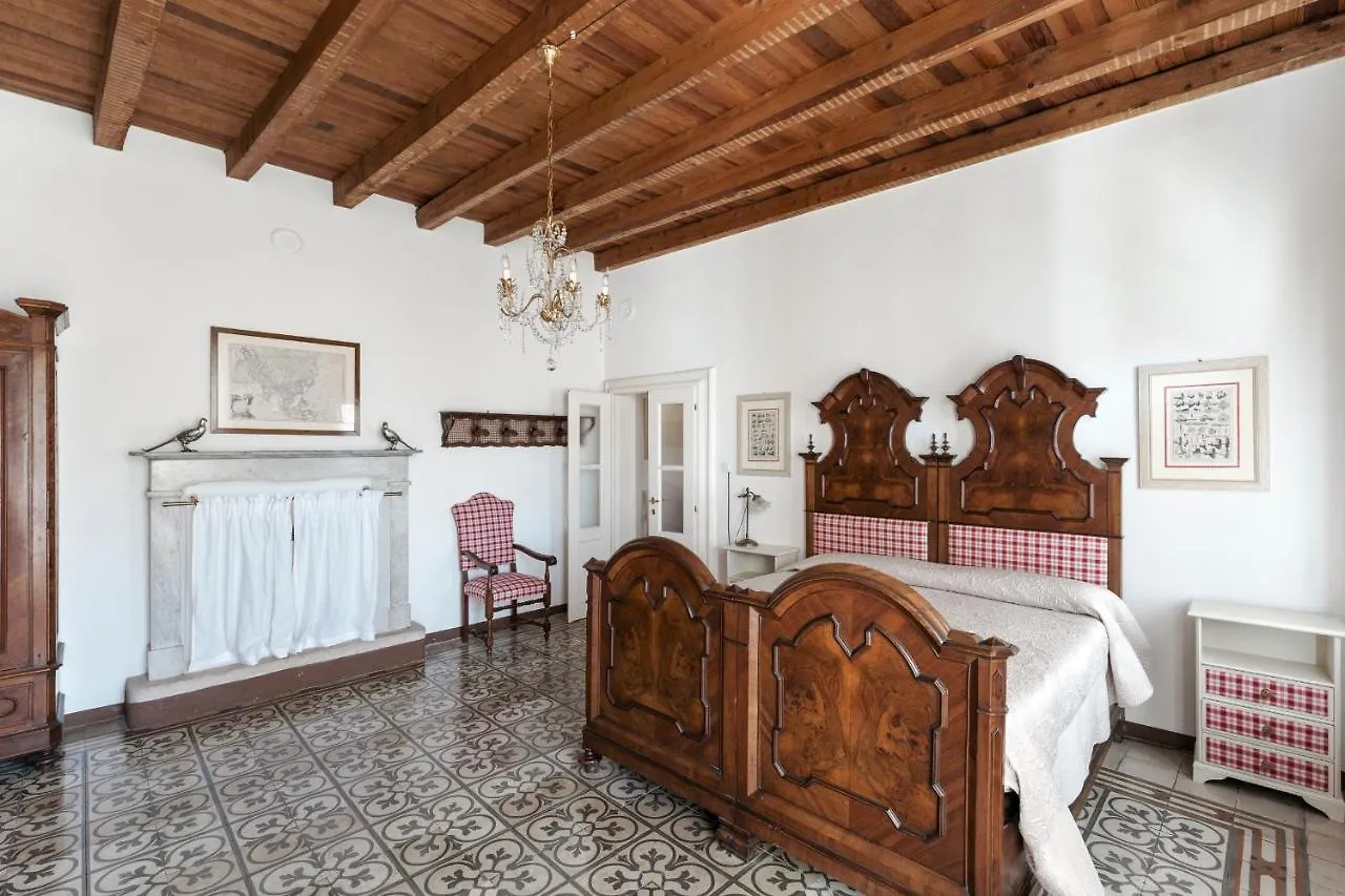 Al Duomo Apartman Lonato 0*,  Olaszország